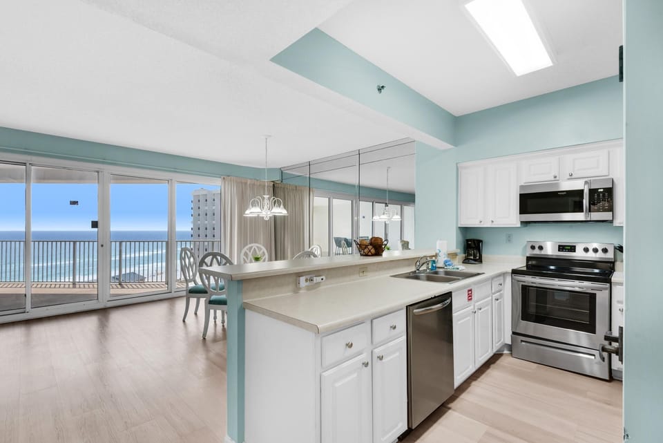Condo, 1 King Bed with Sofa bed (Tides at Tops'l 907) | Private kitchen | Oven, toaster