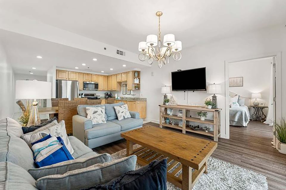 Condo, 1 King Bed with Sofa bed (Splash 1902E - Cast-a-Waves) | Living area | TV