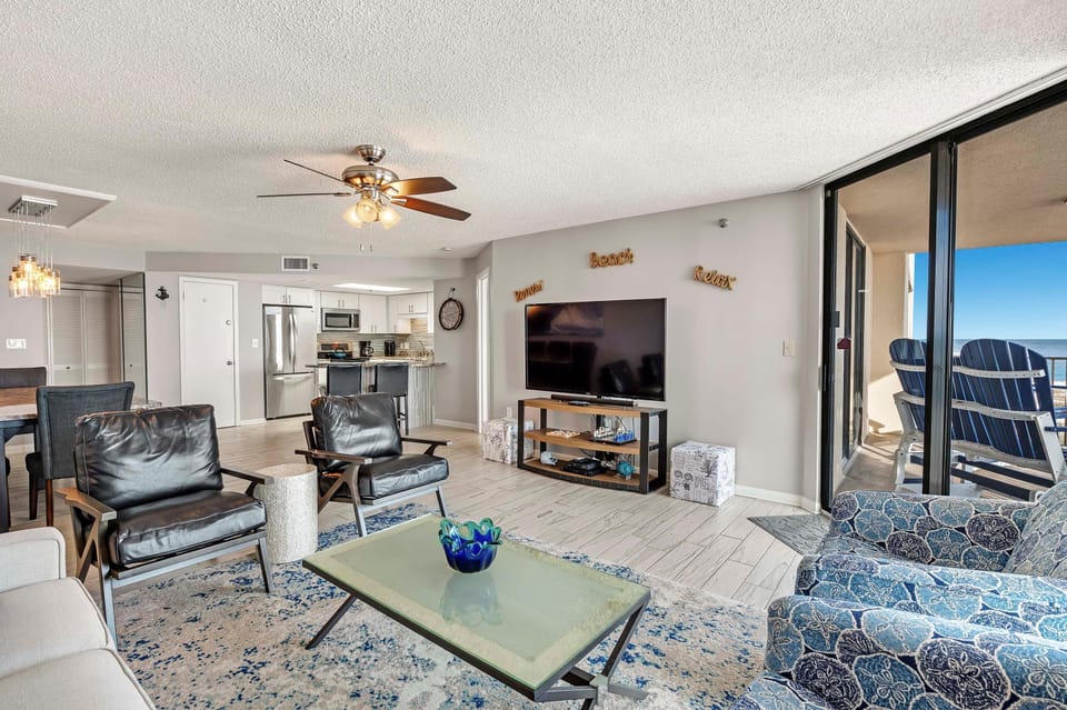 Condo, Multiple Beds (Phoenix East 806) | Living area | TV