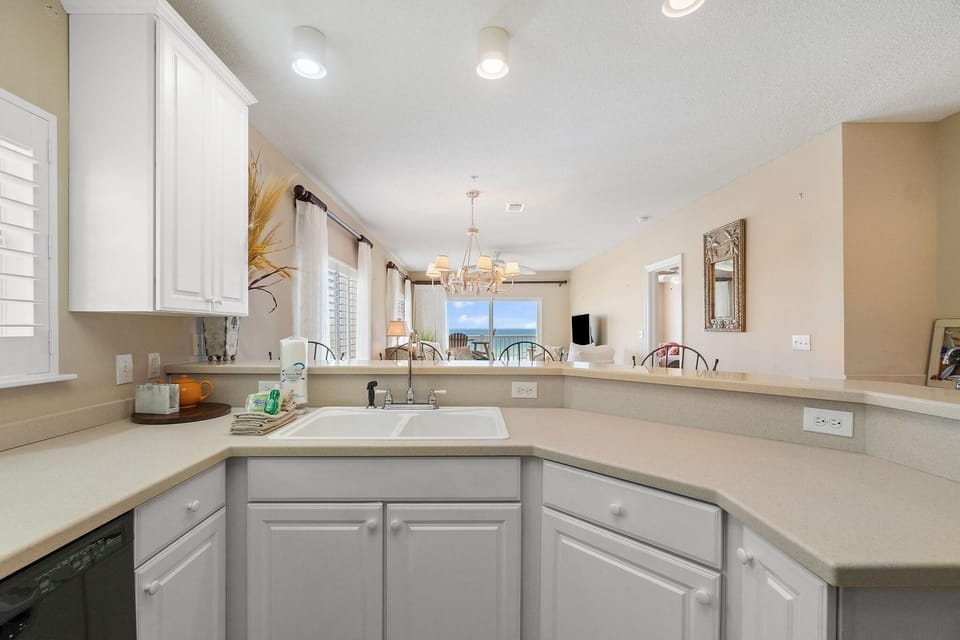 Condo, Multiple Beds (Riviera Dunes 201) | Private kitchen | Oven, toaster, paper towels