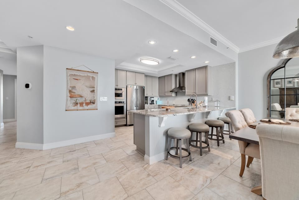 Condo, Multiple Beds (Indigo West 1903) | Private kitchen | Oven, toaster, paper towels