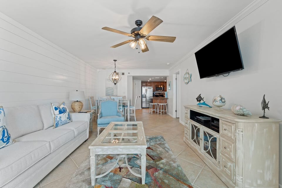 Condo, Multiple Beds (Phoenix East II 2054) | Living area | TV