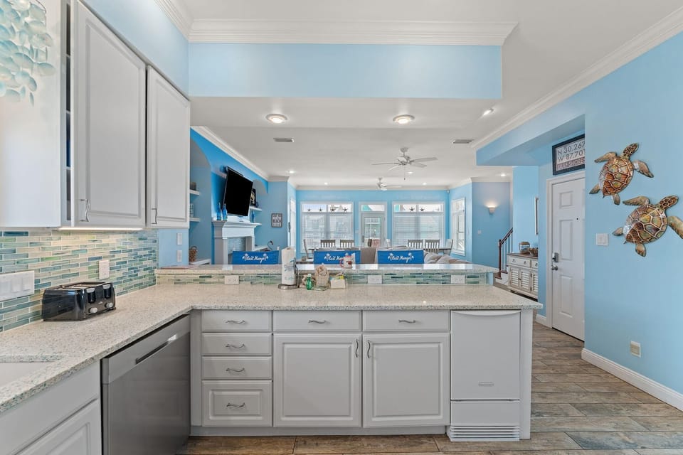 House, Multiple Beds (The Last Mango) | Private kitchen | Oven, toaster, paper towels
