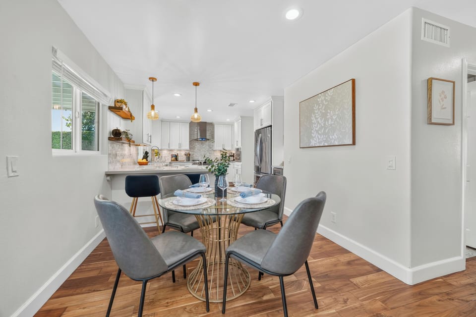 Plenty of space to gather—four dining areas to choose from!
