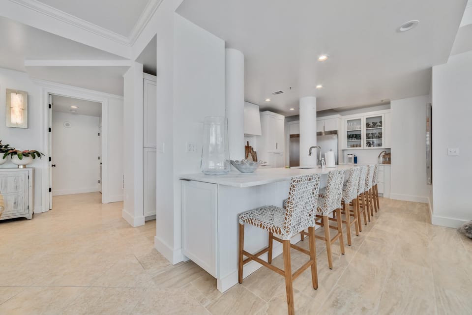 Condo, Multiple Beds (La Playa 603) | Private kitchen | Oven, toaster, paper towels