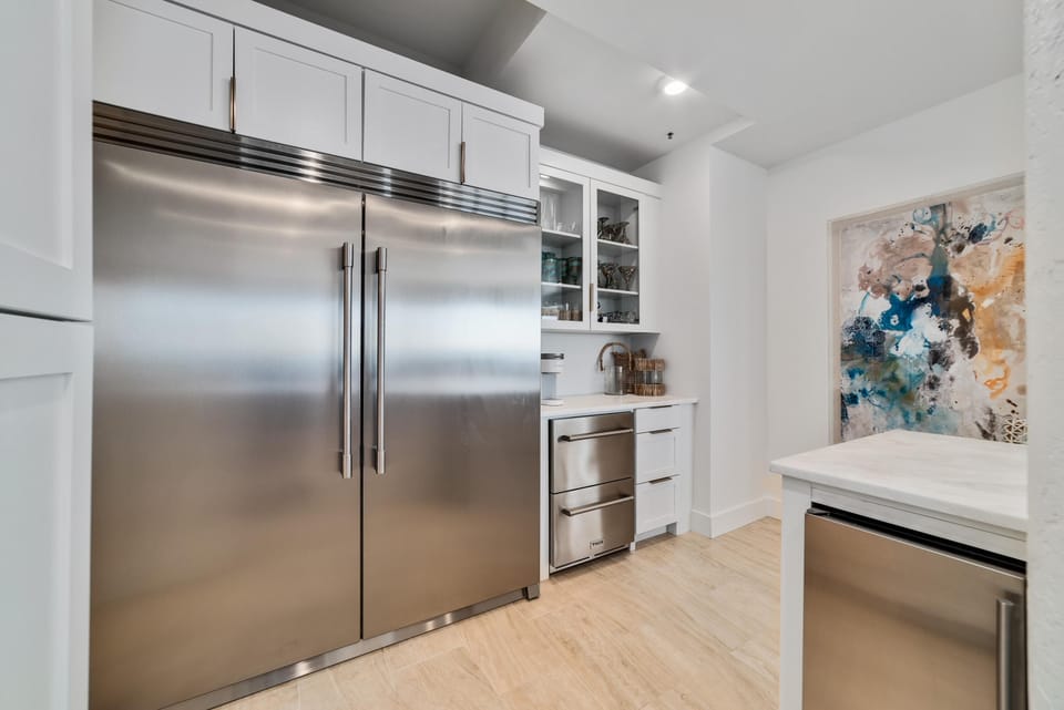 Condo, Multiple Beds (La Playa 603) | Interior