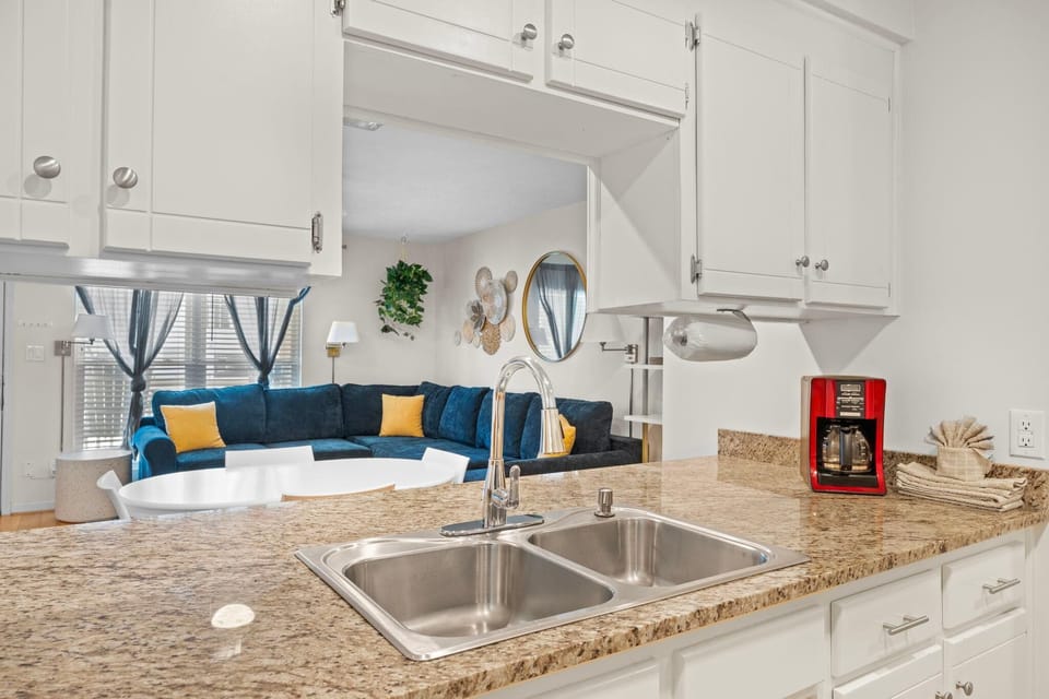Condo, Multiple Beds (The Lookout) | Interior