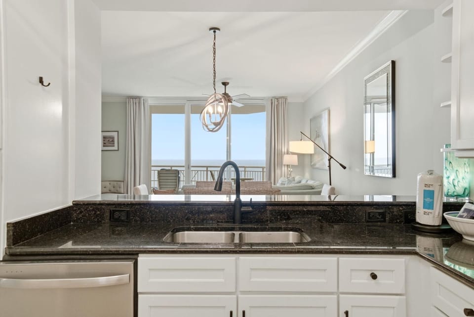 Condo, Multiple Beds (Indigo East 1802) | Interior