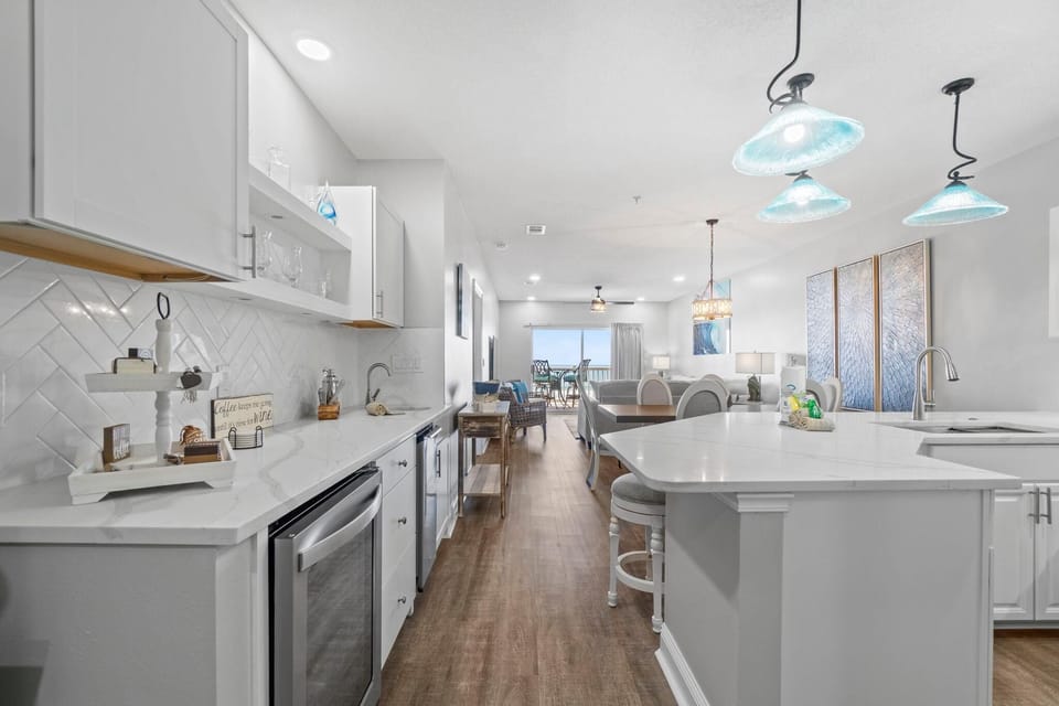 Condo, Multiple Beds (Riviera Dunes 302) | Private kitchen | Oven, toaster, paper towels