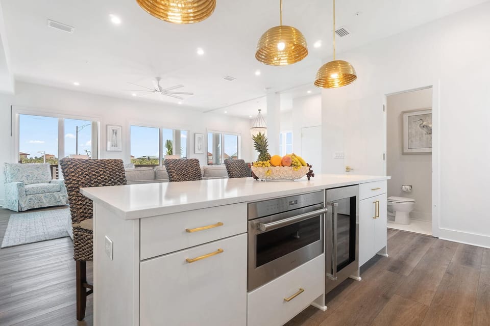 House, Multiple Beds (The Bluffs #6 - Coastal Bliss) | Private kitchen | Paper towels