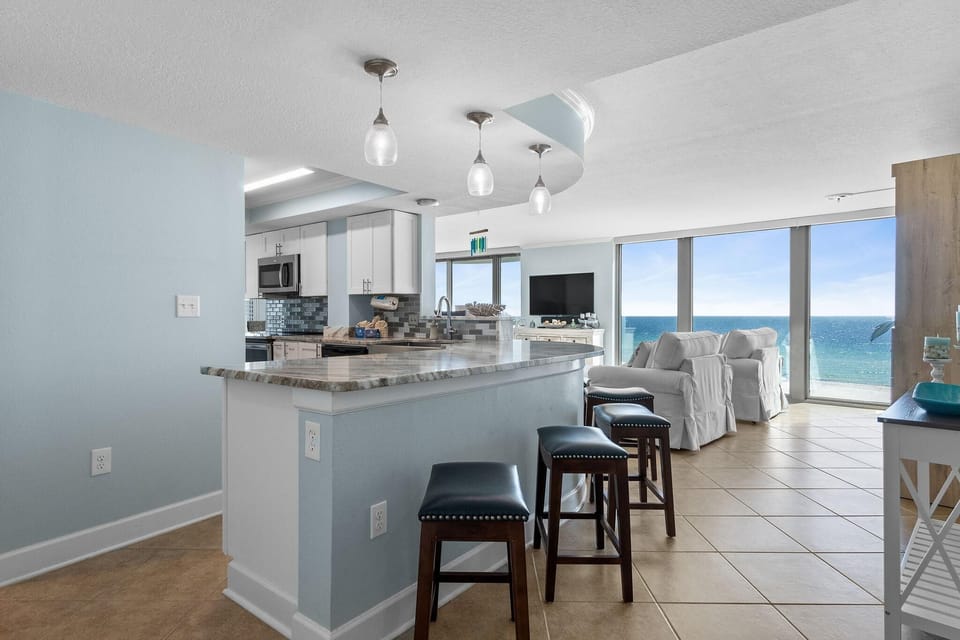 Condo, Multiple Beds (Perdido Towers East 501) | Private kitchen | Oven, toaster, paper towels