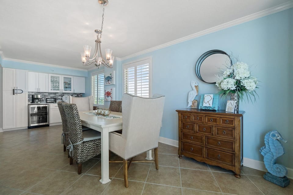 Condo, Multiple Beds (Perdido Towers East 501) | Dining