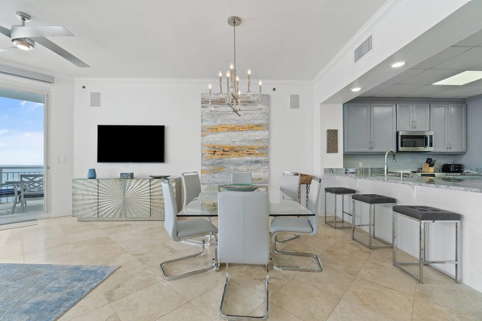 Condo, Multiple Beds (Palacio Penthouse 1902) | Dining