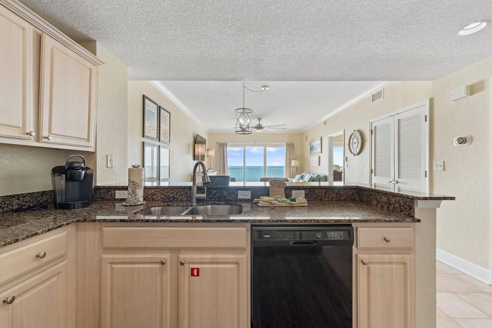 Condo, Multiple Beds (Crystal Shores West 902) | Private kitchen | Oven, toaster, paper towels