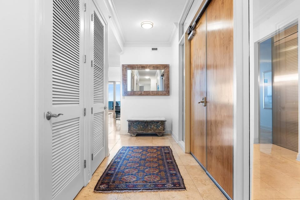 Condo, Multiple Beds (Mediterranean East 401) | Interior