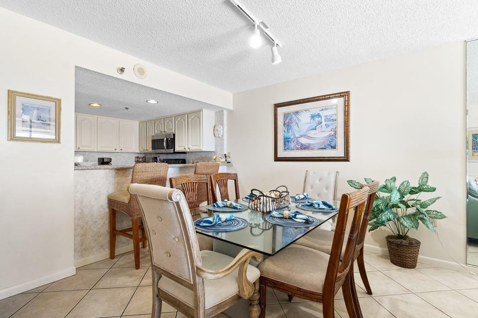 Condo, Multiple Beds (Summerchase 506) | Dining