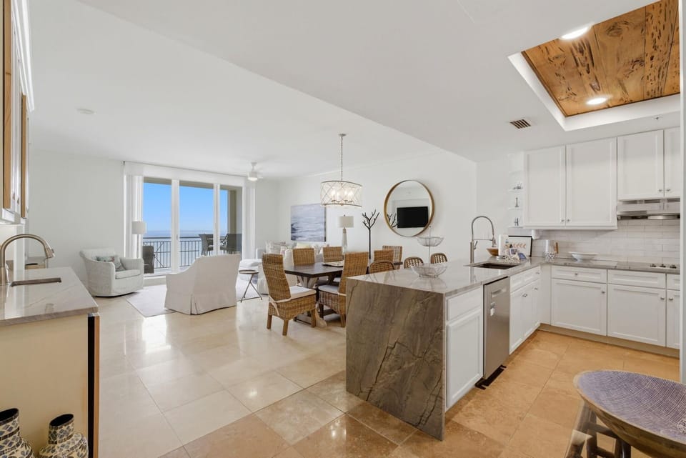 Condo, Multiple Beds (Indigo West 602) | Interior