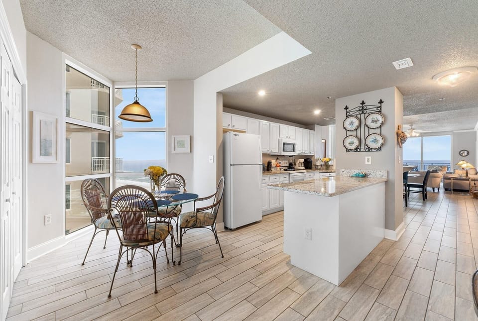 Condo, Multiple Beds (Palacio 801) | Dining