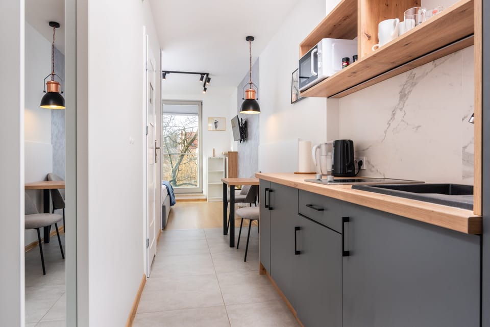 12. Cosy Studio close to the  ICE Congress Centre | Private kitchen | Coffee/tea maker, electric kettle