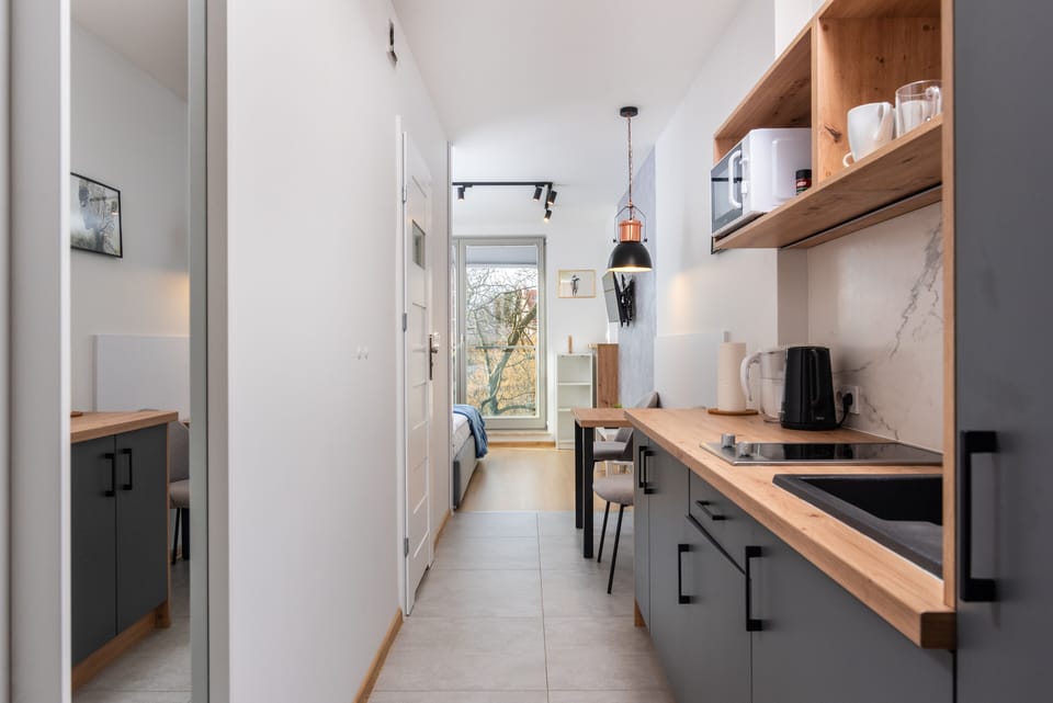 12. Cosy Studio close to the  ICE Congress Centre | Private kitchen | Coffee/tea maker, electric kettle