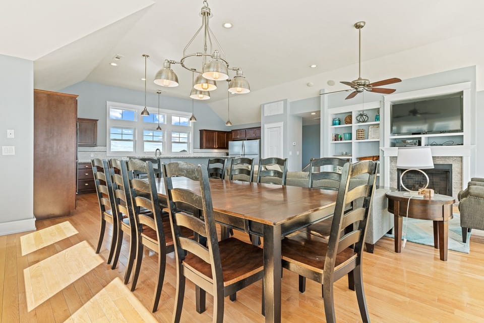 Dining Area with Ocean View on Third Level