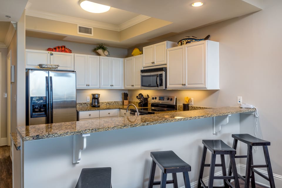 Kitchen Bar 