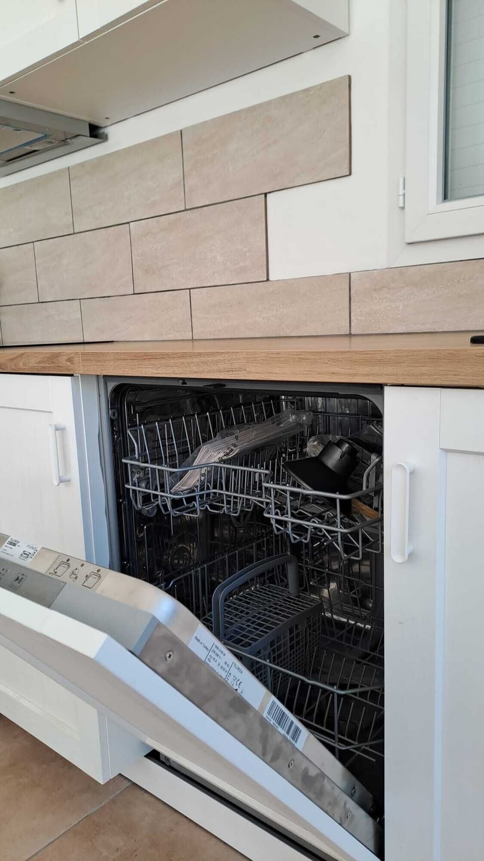 Kitchen (2)