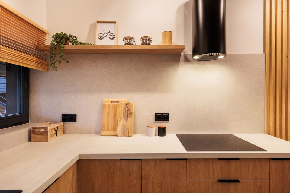 E2. Stylchyn Park - Exclusive Apartment | Private kitchenette | Full-size fridge, oven, stovetop, espresso maker