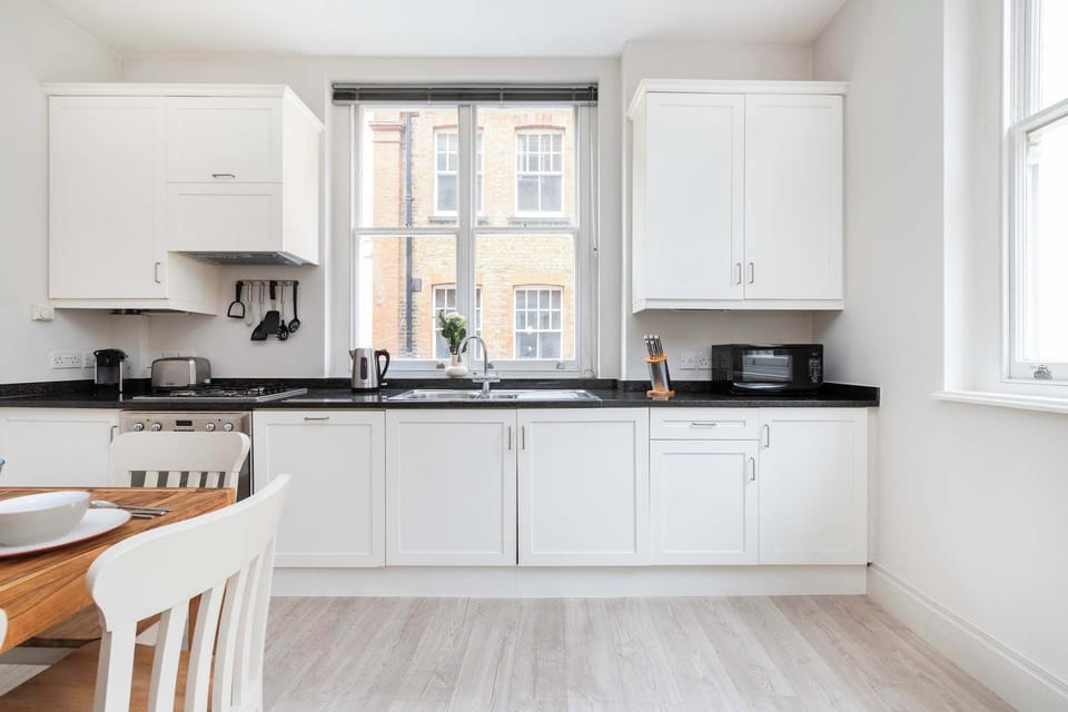The kitchen is fully equipped to prepare a simple meal 