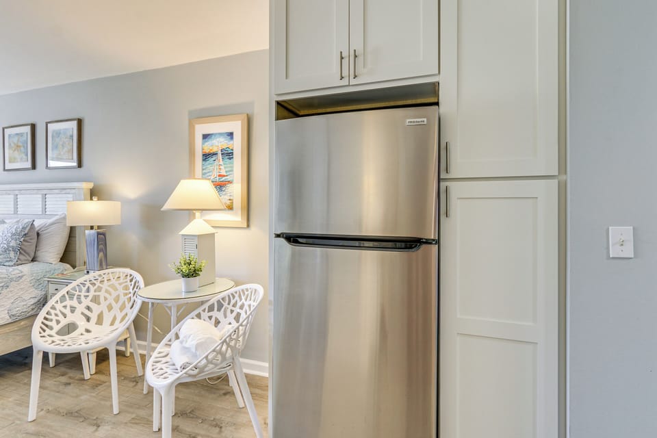 Apartment (0 Bedroom) | Interior