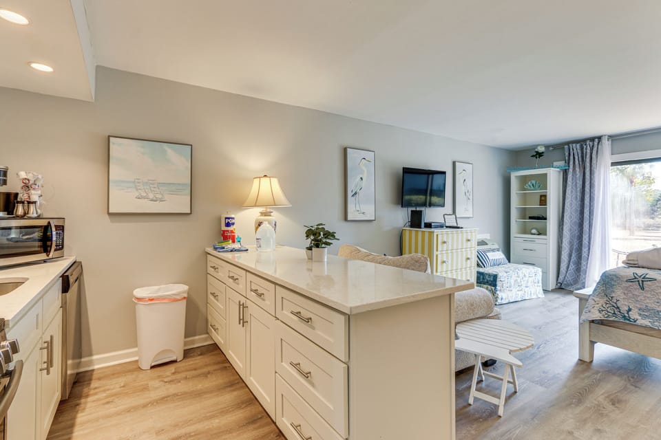 Apartment (0 Bedroom) | Interior
