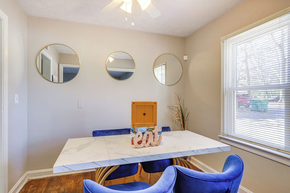 House (3 Bedrooms) | Interior