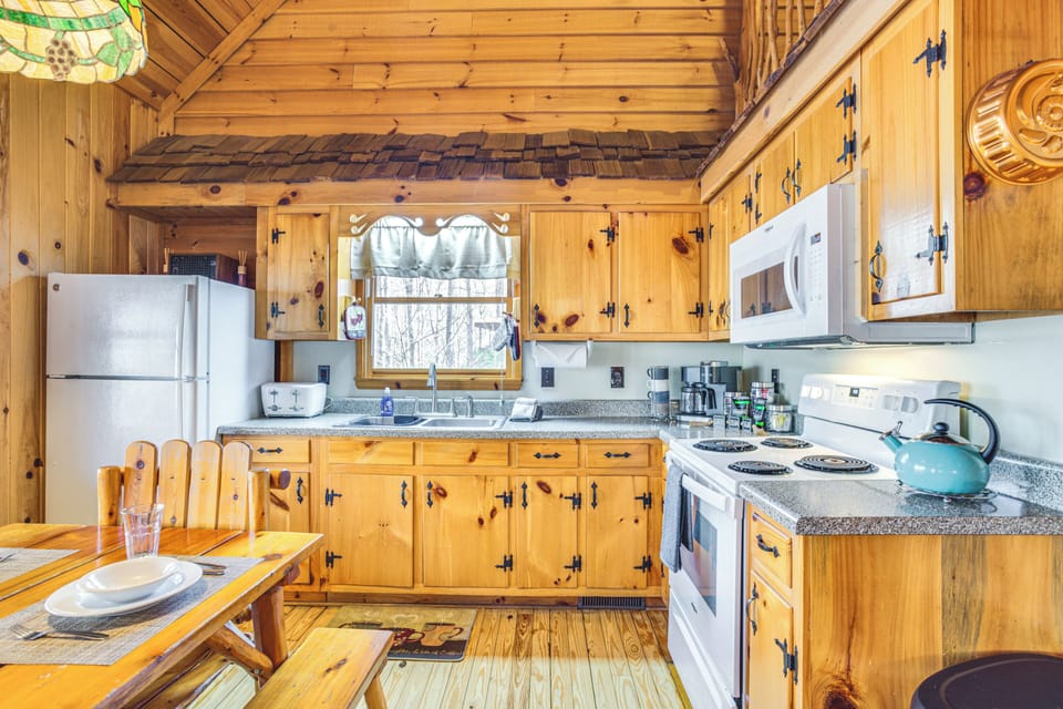 House (2 Bedrooms) | Interior