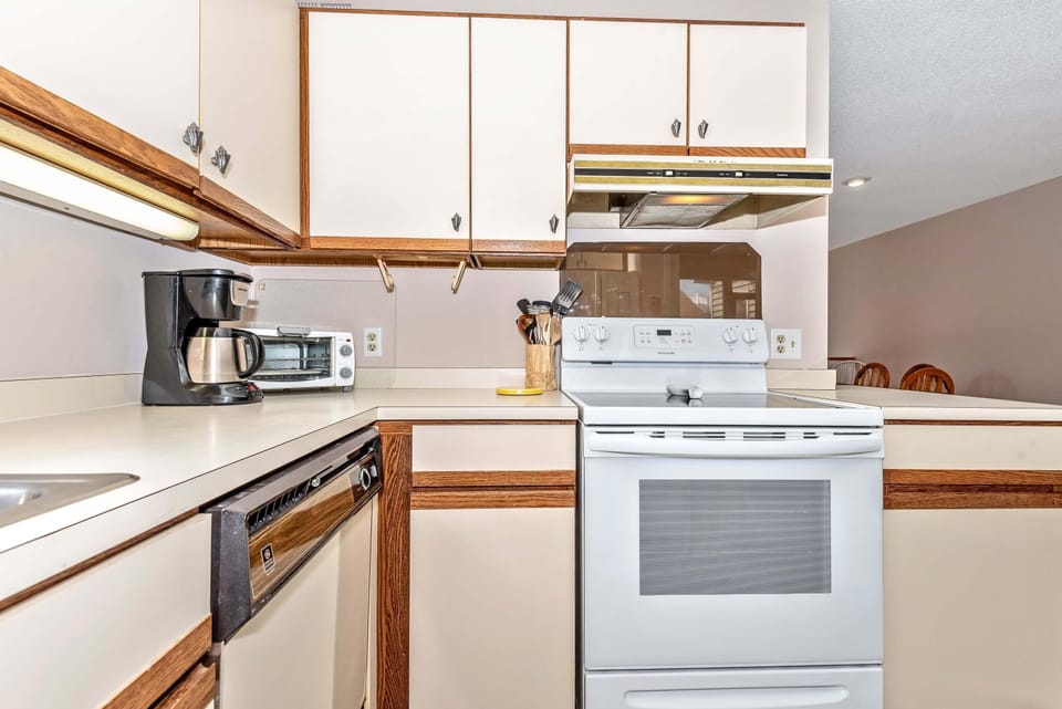 Kitchen Inset 1