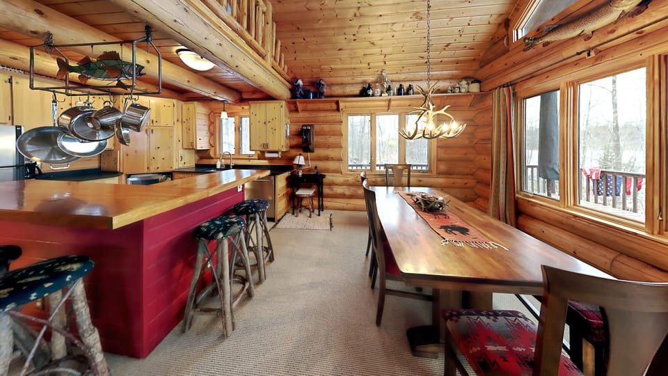 Kitchen and dining room seating for 12