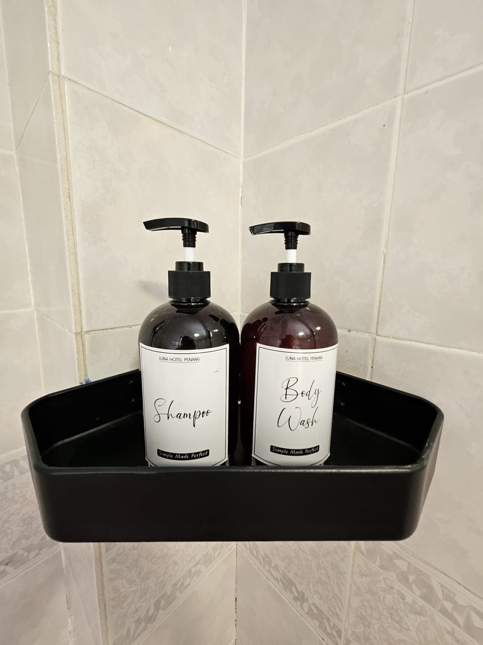 Standard Triple Room | Bathroom | Free toiletries, hair dryer, bidet, towels