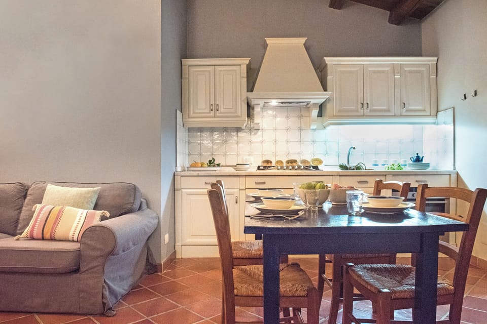 Standard Villa, Multiple Bedrooms, Mountainside (Villa Iris) | Dining