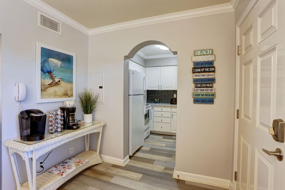 Kitchen entrance