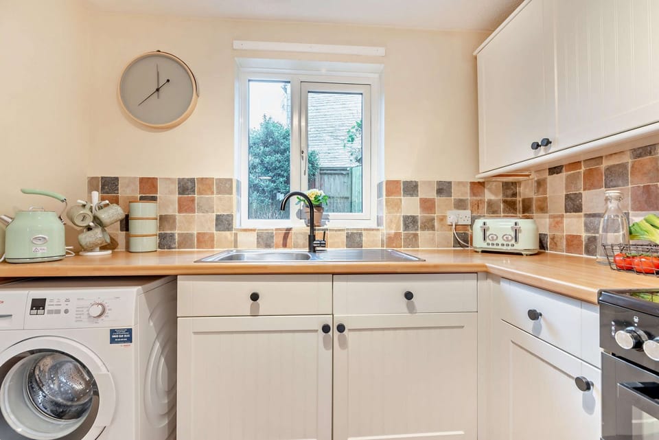 Snowdrop Cottage - StayCotswold
