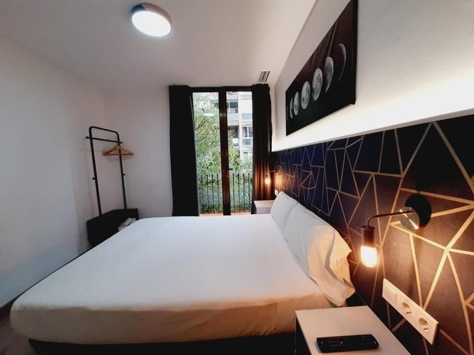 Double Room | Down comforters, free WiFi, bed sheets