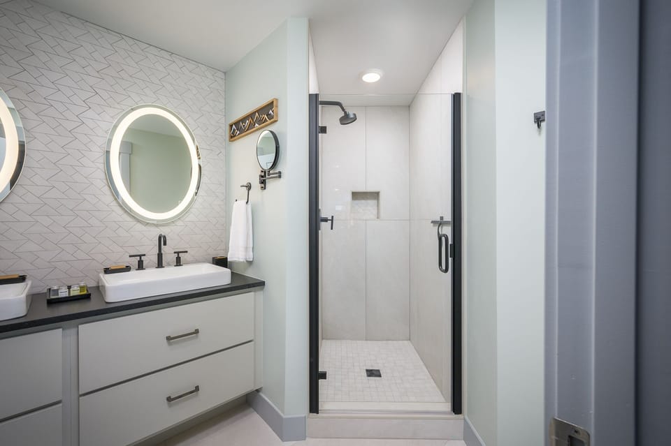 Master King EnSuite with Glass Walk In Shower