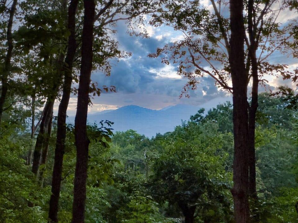 Have your cup of coffee while taking in the 3 Peaks view.