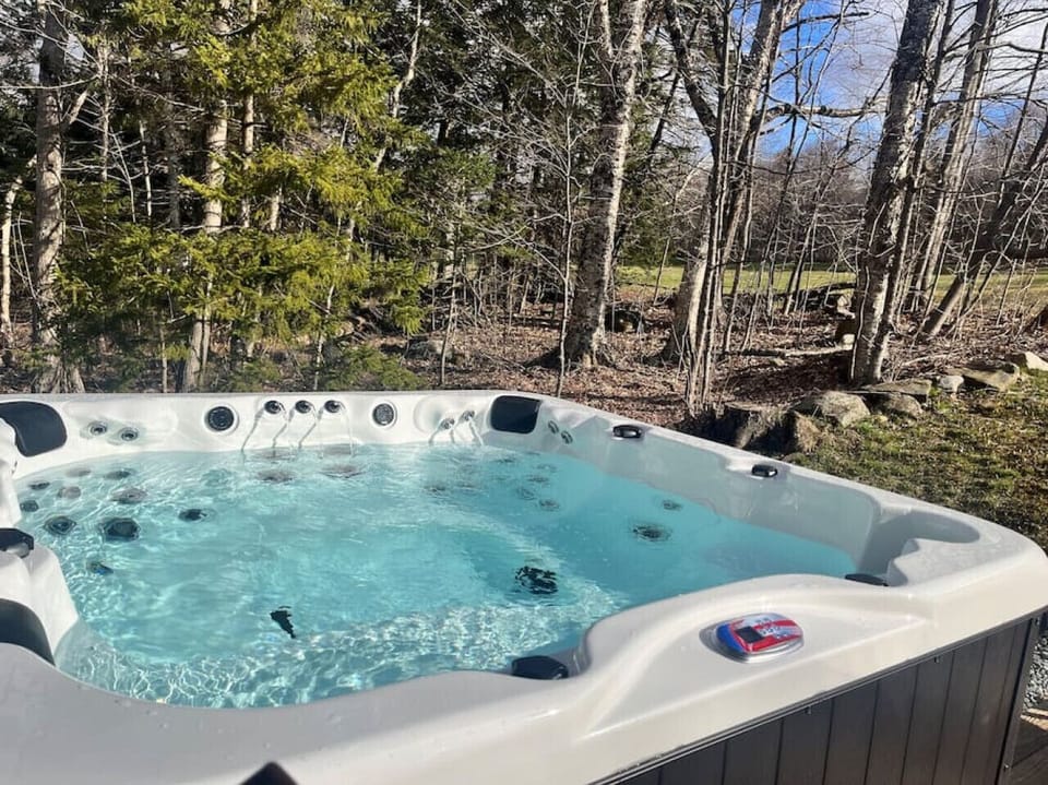 Hot Tub