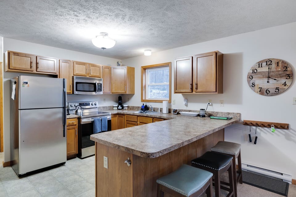 We have a fully equipped kitchen available
