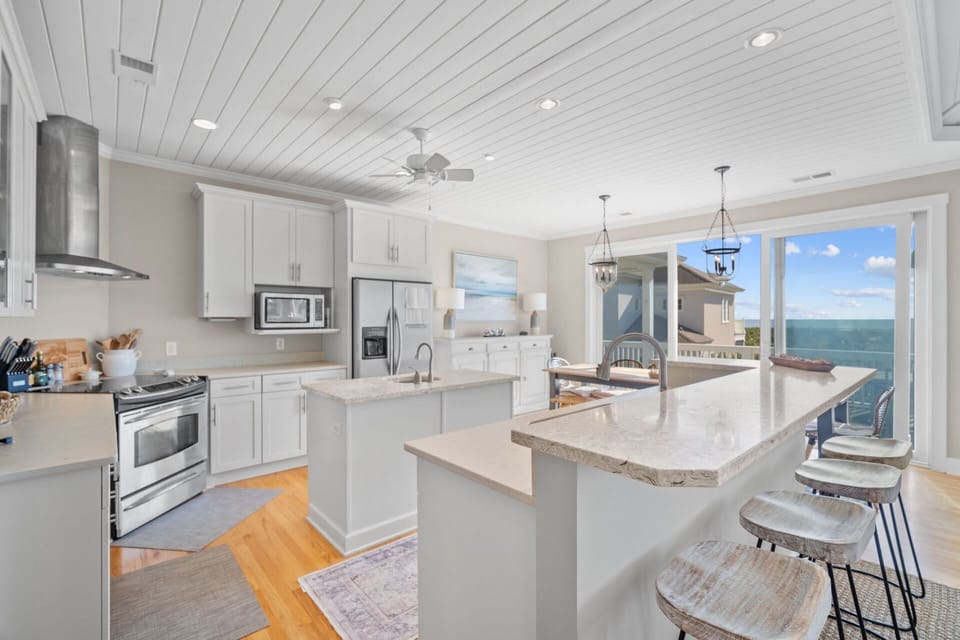 Kitchen with Bar Seating