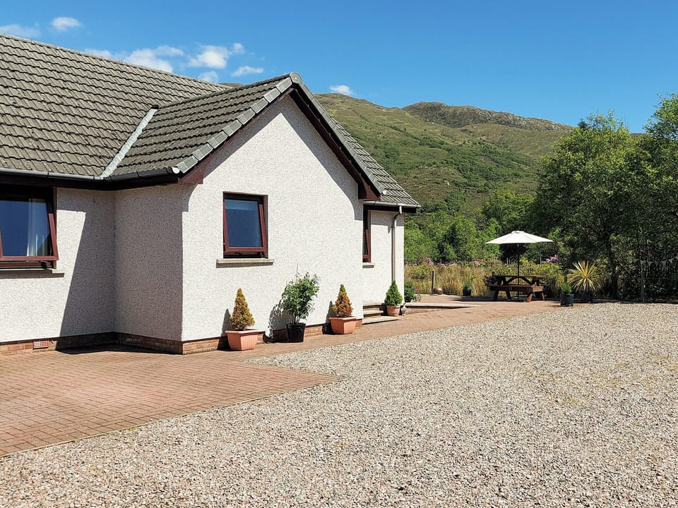 Exterior | Roe Deer Cottage, North Ballachulish, near Glencoe