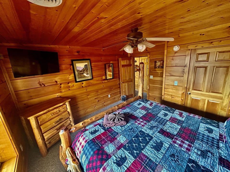 Bedroom 2 (3)