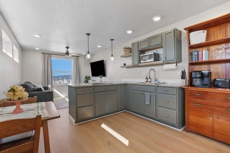 Kitchenette