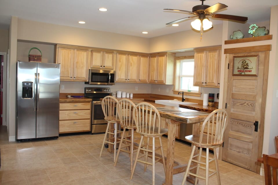 Kitchen 1