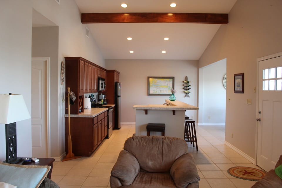 Living/Kitchen
